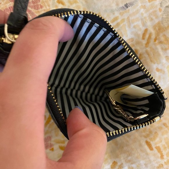 Kate Spade Coin Purse (FREE WITH PURCHASE OVER $125) - Picture 3 of 4